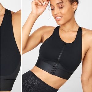 Fabletics large no bounce zip up sports bra